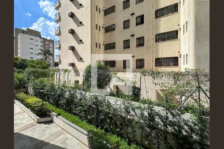 Apartamento à venda com 165m², 4 quartos e 3 vagasVista Suíte 1