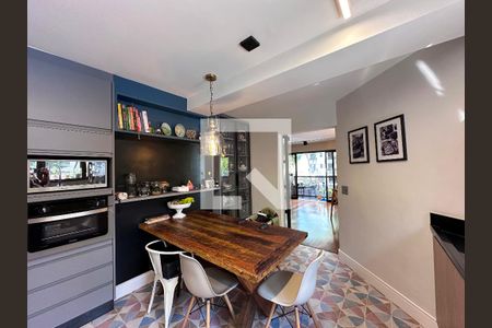 Apartamento à venda com 165m², 4 quartos e 3 vagasCozinha