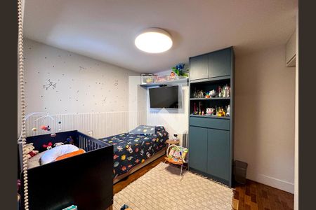 Apartamento à venda com 165m², 4 quartos e 3 vagasSuíte 2