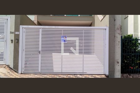 Casa à venda com 360m², 4 quartos e 4 vagasFachada