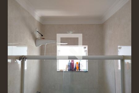 Casa à venda com 360m², 4 quartos e 4 vagasBanheiro Social