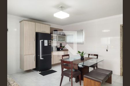 Casa à venda com 360m², 4 quartos e 4 vagasCozinha