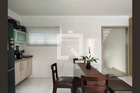 Casa à venda com 360m², 4 quartos e 4 vagasCozinha