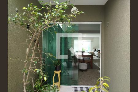 Casa à venda com 360m², 4 quartos e 4 vagasJardim de Inverno