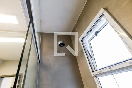 Apartamento à venda com 104m², 2 quartos e 2 vagasBanheiro da Suíte 1 - chuveiro