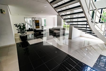 Apartamento à venda com 104m², 2 quartos e 2 vagasHall de entrada