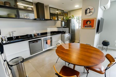 Apartamento à venda com 104m², 2 quartos e 2 vagasCozinha - Armários