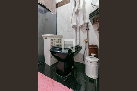 Apartamento para alugar com 120m², 3 quartos e 2 vagas Apartamento para alugar com 120m², 3 quartos e 2 vagasBanheiro 1