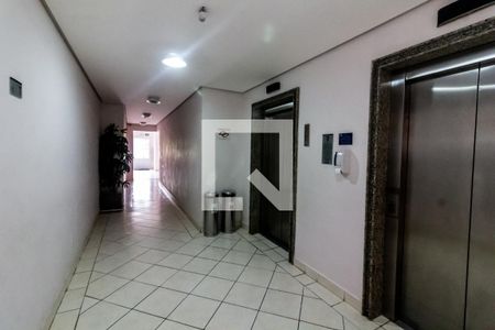 Apartamento para alugar com 62m², 2 quartos e 1 vagaHall