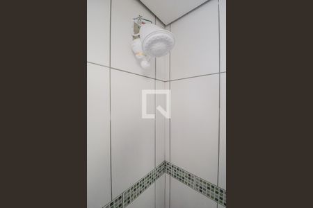 Banheiro de kitnet/studio para alugar com 1 quarto, 33m² em Centro, São Leopoldo