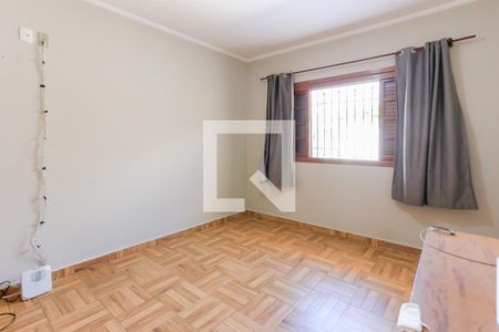 Casa para alugar com 170m², 4 quartos e 5 vagasSuite