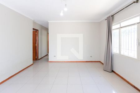 Sala de casa à venda com 4 quartos, 170m² em Jardim Ivana, São Paulo