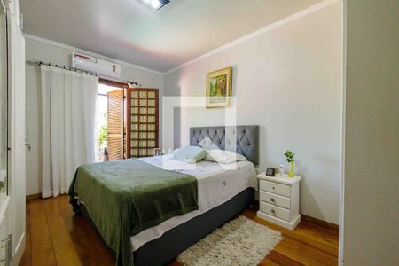 Casa de condomínio à venda com 493m², 4 quartos e 2 vagasSuíte 2