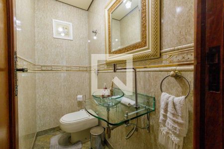 Casa de condomínio à venda com 493m², 4 quartos e 2 vagasLavabo