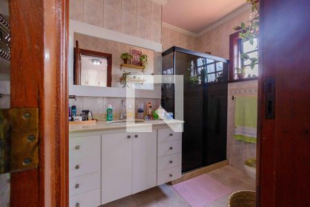 Casa de condomínio à venda com 493m², 4 quartos e 2 vagasBanheiro da Suíte 1