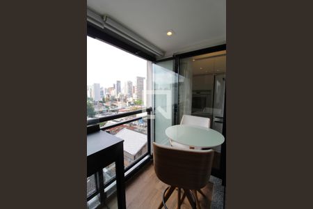 Varanda de kitnet/studio para alugar com 1 quarto, 29m² em Itaim Bibi, São Paulo