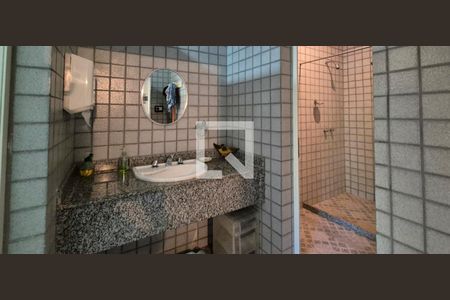 Casa de condomínio à venda com 550m², 4 quartos e 3 vagasBanheiro 3