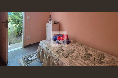 Casa de condomínio à venda com 550m², 4 quartos e 3 vagasQuarto de serviço