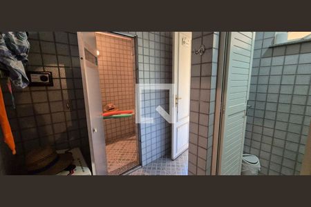 Casa de condomínio à venda com 550m², 4 quartos e 3 vagasBanheiro 3