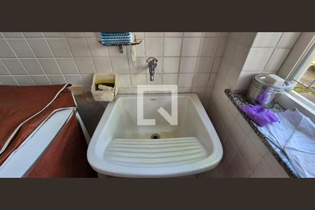 Casa de condomínio à venda com 550m², 4 quartos e 3 vagasÁrea de Serviço