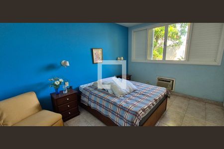 Casa de condomínio à venda com 550m², 4 quartos e 3 vagasQuarto 1