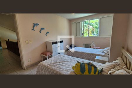 Casa de condomínio à venda com 550m², 4 quartos e 3 vagasQuarto 3