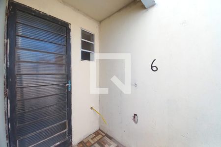 Fachada do Bloco de casa para alugar com 1 quarto, 29m² em Jardim Santa Lúcia, Campinas