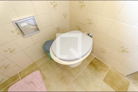 Casa à venda com 105m², 3 quartos e 2 vagas Casa à venda com 105m², 3 quartos e 2 vagasBanheiro