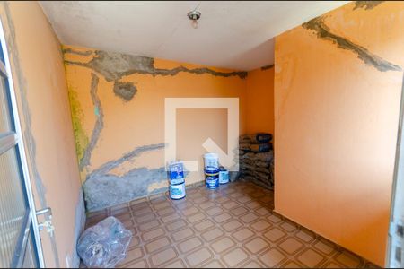 Casa à venda com 105m², 3 quartos e 2 vagas Casa à venda com 105m², 3 quartos e 2 vagasQuarto de Serviço