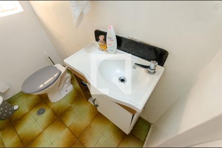 Casa à venda com 105m², 3 quartos e 2 vagas Casa à venda com 105m², 3 quartos e 2 vagasLavabo