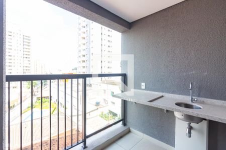 Sacada de apartamento para alugar com 1 quarto, 35m² em Km 18, Osasco