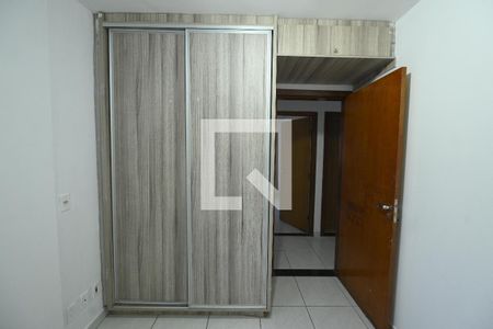 Quarto 1 de apartamento para alugar com 3 quartos, 74m² em Jardim Santo Antônio, Aparecida de Goiânia