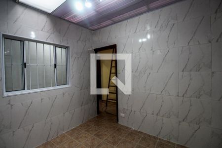 Sala de casa para alugar com 2 quartos, 60m² em Vila Santa Clara, São Paulo
