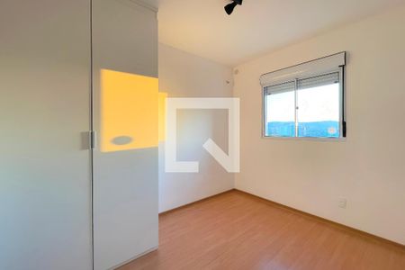 Quarto de apartamento para alugar com 2 quartos, 56m² em Jardim Carvalho, Porto Alegre