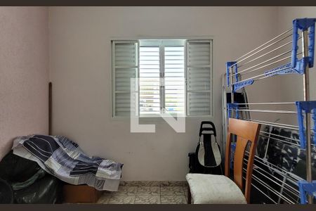 Quarto 2 de casa à venda com 2 quartos, 220m² em Vila Eldízia, Santo André