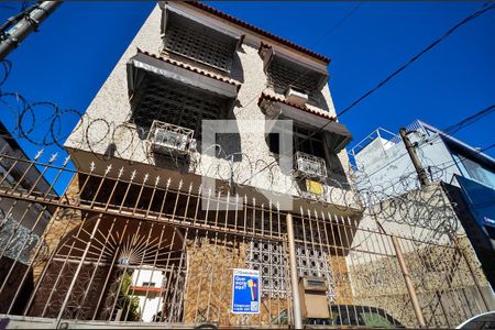 Apartamento para alugar com 120m², 3 quartos e 1 vagaFachada