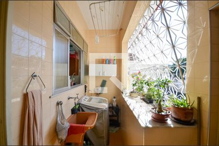 Apartamento para alugar com 120m², 3 quartos e 1 vagaÁrea de Serviço