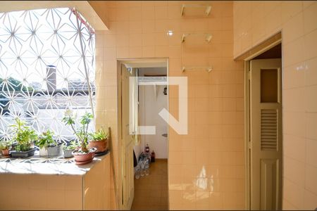 Apartamento para alugar com 120m², 3 quartos e 1 vagaÁrea de Serviço