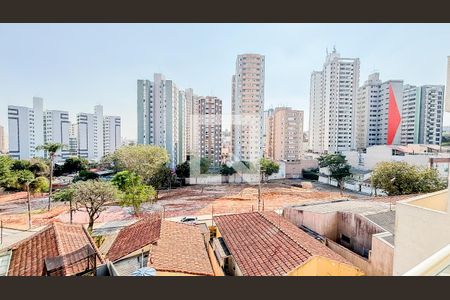 Casa à venda com 225m², 3 quartos e 5 vagas Casa à venda com 225m², 3 quartos e 5 vagasVaranda da Suíte 3