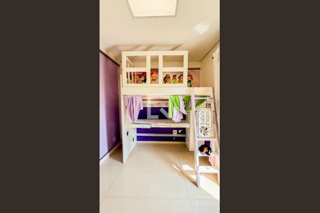 Casa à venda com 225m², 3 quartos e 5 vagas Casa à venda com 225m², 3 quartos e 5 vagasSuíte 3