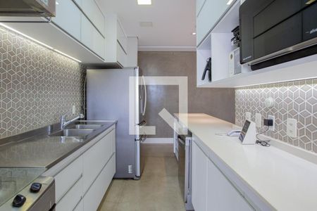 Apartamento à venda com 150m², 2 quartos e 3 vagasCOZINHA