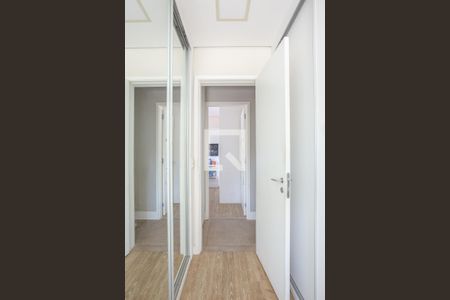 Apartamento à venda com 150m², 2 quartos e 3 vagasCORREDOR