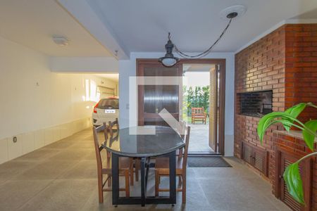 Casa à venda com 247m², 4 quartos e 4 vagas Casa à venda com 247m², 4 quartos e 4 vagasÁrea gourmet