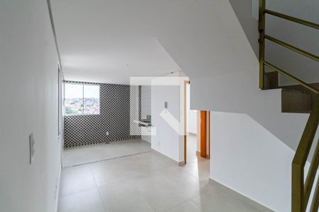 Sala de apartamento à venda com 2 quartos, 85m² em Piratininga, Belo Horizonte