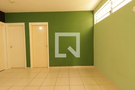 Sala  de apartamento para alugar com 2 quartos, 42m² em Jardim Heitor Rigon, Ribeirão Preto