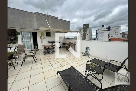 Apartamento à venda com 190m², 4 quartos e 3 vagas Apartamento à venda com 190m², 4 quartos e 3 vagasTerraço