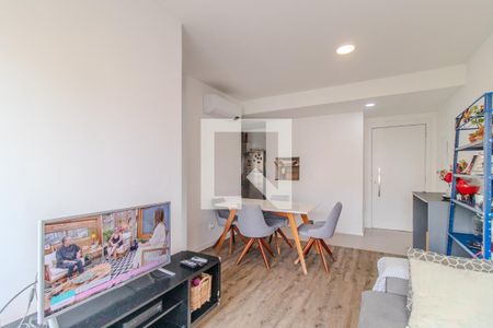 Sala de apartamento à venda com 2 quartos, 57m² em Santana, Porto Alegre
