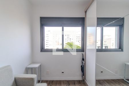 Quarto 1 de apartamento à venda com 2 quartos, 57m² em Santana, Porto Alegre