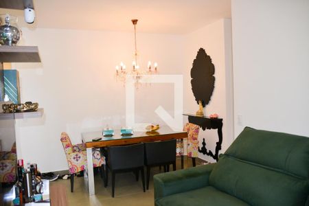 Apartamento para alugar com 67m², 2 quartos e 2 vagasSala