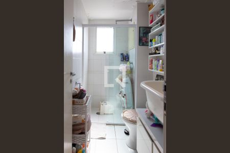 Apartamento à venda com 64m², 2 quartos e 1 vaga Apartamento à venda com 64m², 2 quartos e 1 vagaBanheiro